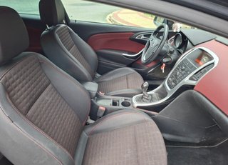 Opel Astra 2014