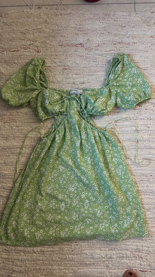 Vestido corto floral verde