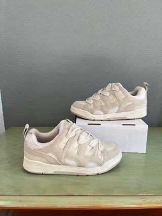 Zapatillas hombre talla 41 , Zara