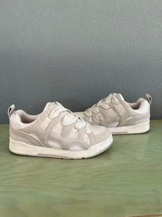 Zapatillas hombre talla 41 , Zara