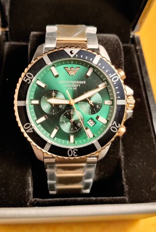 Reloj Emporio Armani solar nuevo