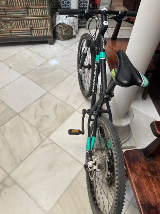 Bicicleta B'TWIN Rock Rider de 24 pulgadas