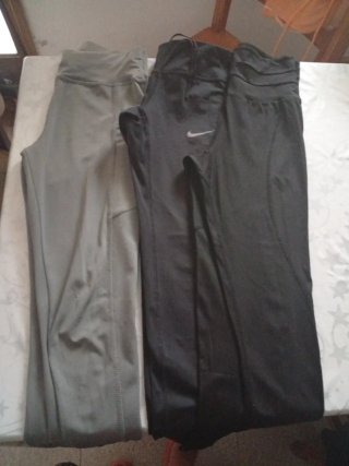 Pantalones de chándal Nike grises y negros
