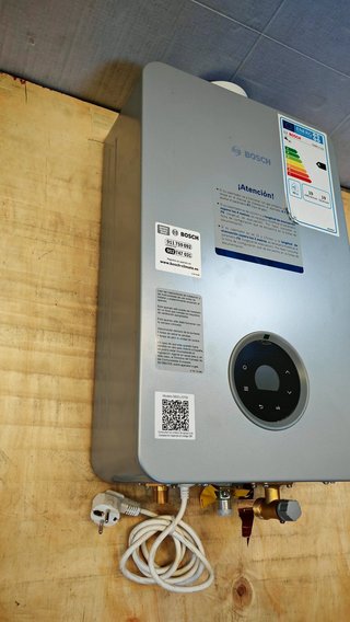 Calentador Bosch Therm 5600S 17L gas natural