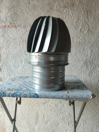Sombrerete para chimenea metálico