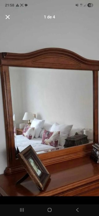 Habitación completa: Cama, armario, lámpara