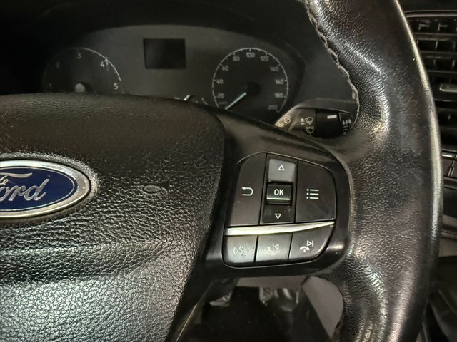 FORD TRANSIT CUSTOM 2.0 Tdci Ambiente Combi 9 plz.