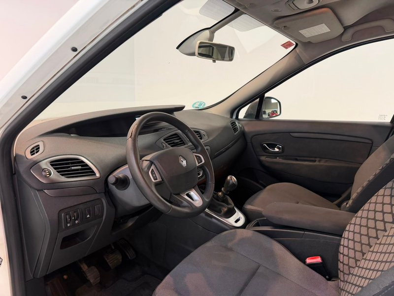Renault Scénic 1.6 Expression 2012, foto 8