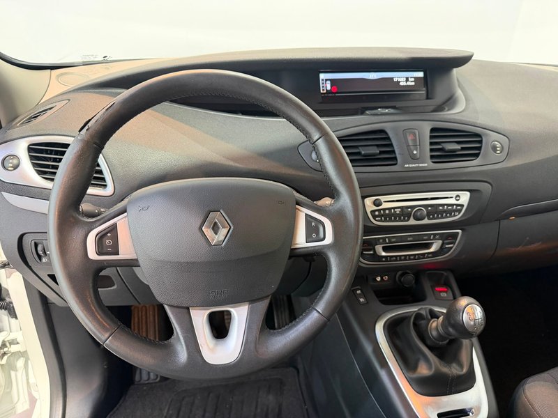 Renault Scénic 1.6 Expression 2012, foto 9