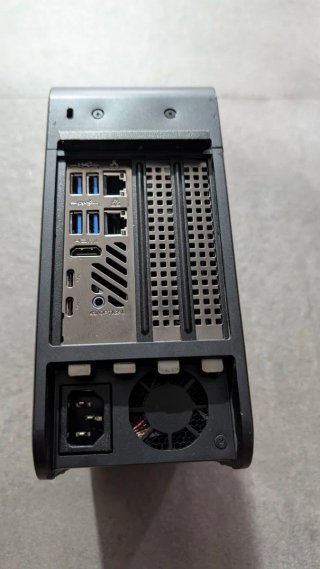 Intel NUC 9 Extreme Ghost Canyon i5 16gb ram
