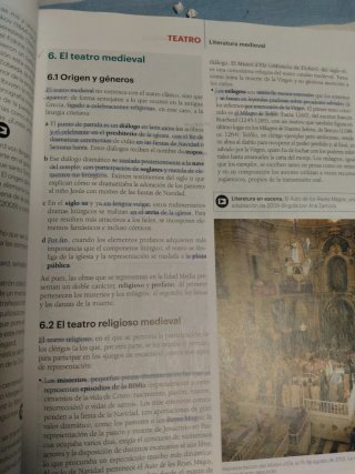 Libro de literatura universal