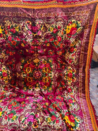 Colcha alfombra terciopelo floral