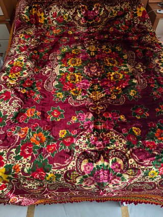 Colcha alfombra terciopelo floral