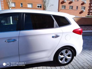 KIA Carens 2015