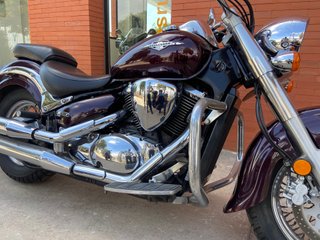 Suzuki Intruder 800