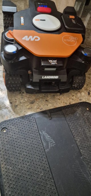 Worx Landroid Vision Cloud WR344E 4WD Cortacésped