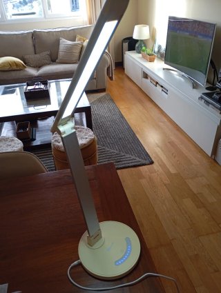 Lámpara LED Blanca  Escritorio Taotronics TT- DL13