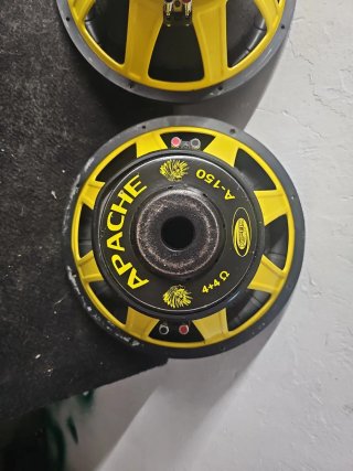 Altavoz Apache 15 Pulgadas