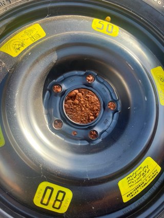 Rueda de repuesto Uniroyal 125/85 R16 99M