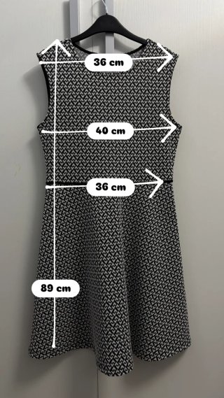 Vestido estampado blanco y negro