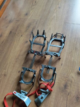 Crampones STUBAI
