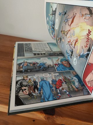 libro dc, hecho a color