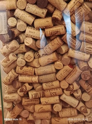 Corchos de vino para manualidades por kg.