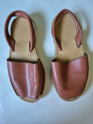 Sandalias / menorquinas / alpargatas Marrones