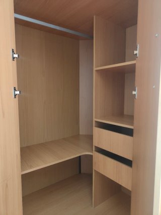Armario Rinconero Madera + Estantería. DESMONTADO