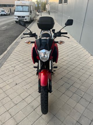 Honda CB125F Roja Naked