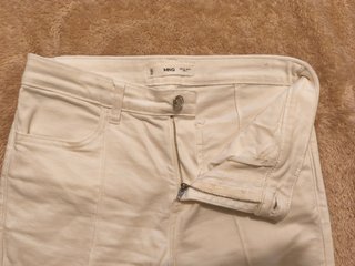 Bermuda pirata de mujer marca Mango