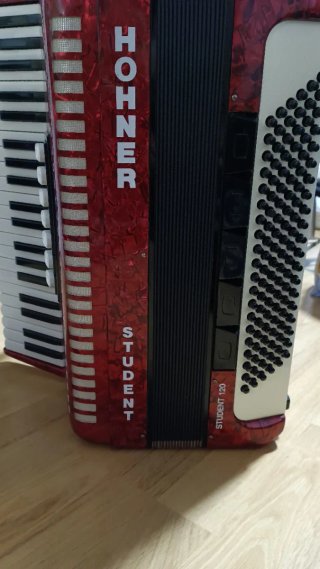 Acordeón Hohner Student 120 Bajos