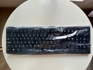 Teclado Logitech Inalámbrico Negro Nuevo