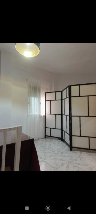 Hola, alquilo estudio dentro de piso