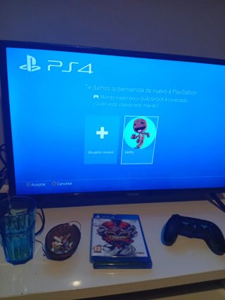 PS4 500GB Negra + 2 Juegos