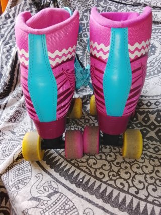 Patines fucsia Soy Luna 4 ruedas