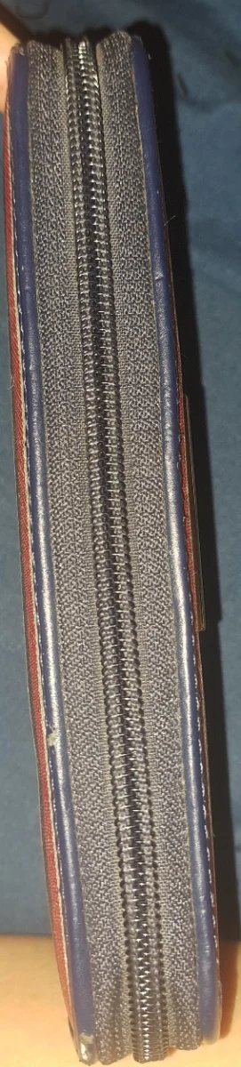 Cartera Tommy Hilfiger Rayas