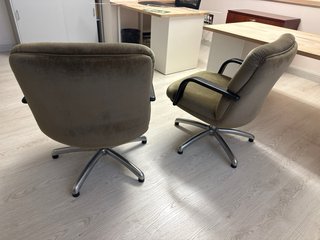 Sillas de oficina acolchadas aterciopeladas