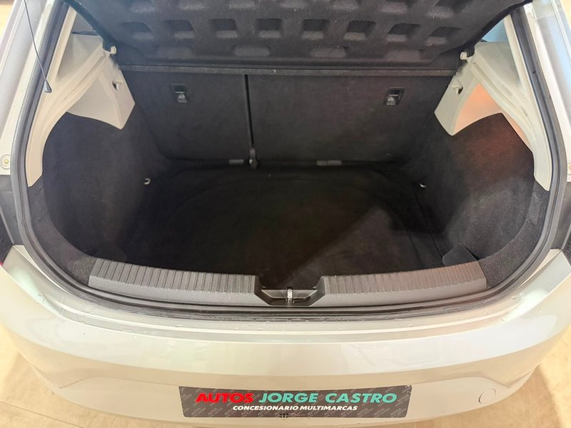 SEAT León 1.6 TDI CR Reference 2014, foto 21