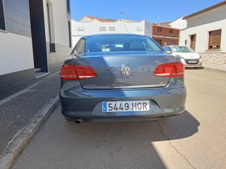 Volkswagen Passat 2012