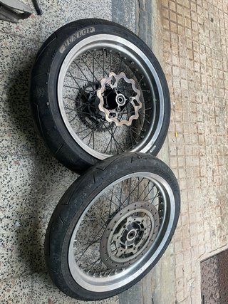 Ruedas Supermotard