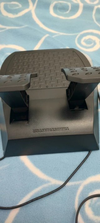 Volante Thrustmaster T150 Force Feedback