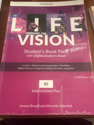 Life Vision Intermediate+ Students Book (Spain)