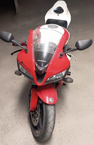 Honda CBR 600 RR '08 Roja y Blanca
