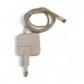 IPAD AIR 32GB + CARGADOR
