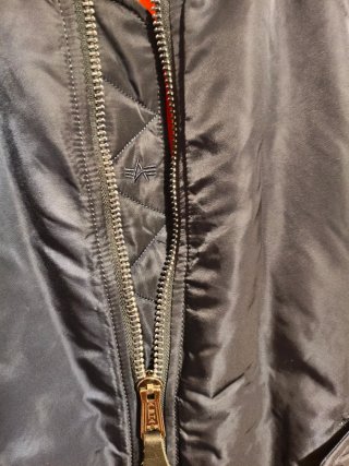 Chaqueta Bomber Alpha Industries MA-1 Azul Naranja