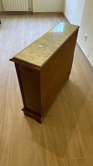 Cómoda estrecha de madera con mármol #MUY REBAJADA