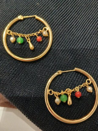 Pendientes aro dorados con charms