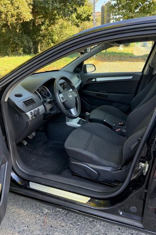 Opel Astra 2007