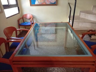 Mesa de comedor extensible con 5 sillas a juego